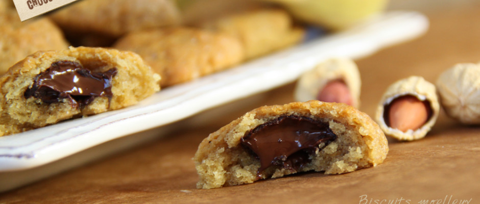 recette biscuits moelleux banane cacahuetes coeur chocolat coulant