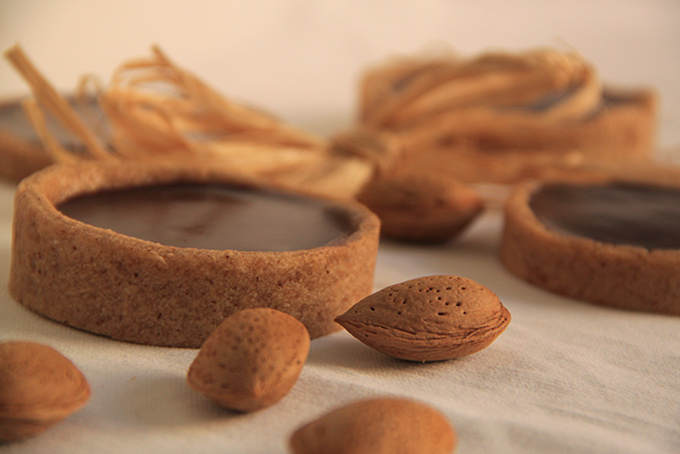 Recette de tartelettes au chocolat au lait et amandes