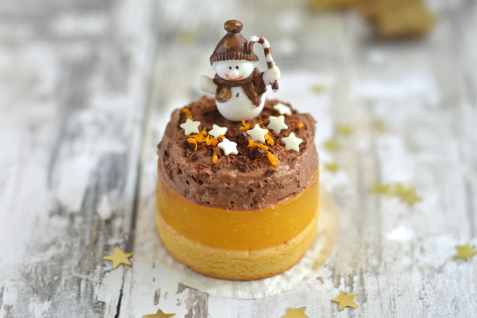 Recette de dessert de Noël à la farine de lupin, à l'orange et au chocolat