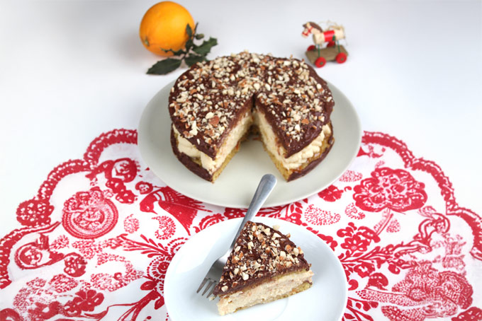 Recette de gâteau à la crème à l'orange et génoise au chocolat blanc et amandes