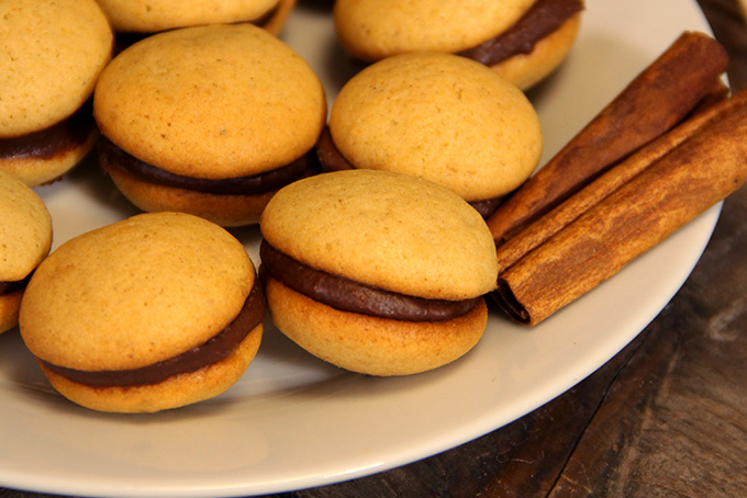 Recette de whoopies au chocolat au lait et aux épices