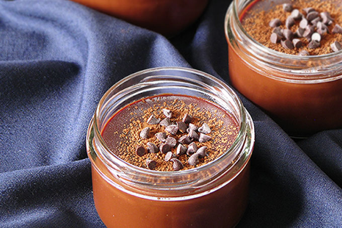 Recette de crème au chocolat noir à la fève tonka