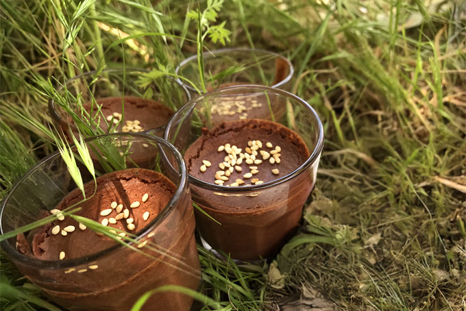 Recette de mousse au chocolat au sésame vegan