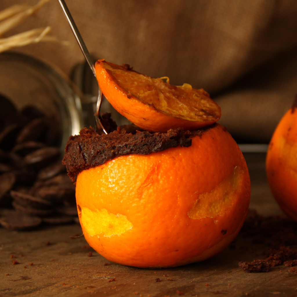 Moelleux au chocolat cuit dans une orange