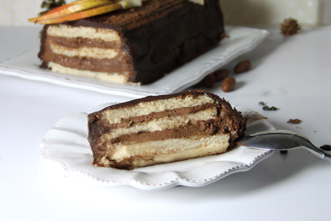 Recette de bûche vegan à la poire et au chocolat noir