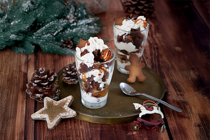 Recette de verrines au brownies, noix de pécan et caramel