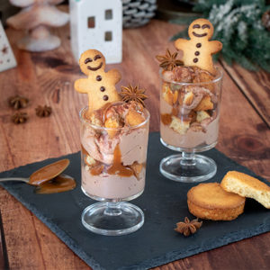 Verrines palets bretons, caramel et ganache au chocolat