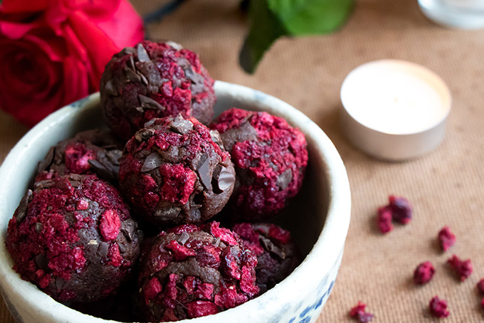 Recette energy balls aux cerises et au cacao